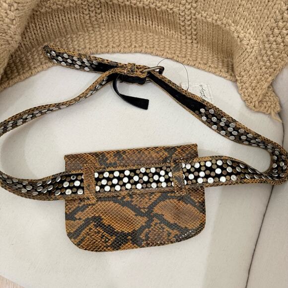 Free People Animal Instinct Pocket Belt main image 10